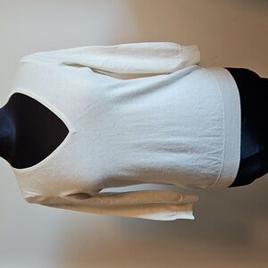 Talbots Cream V-Neck Cashmere Sweater Lightweight Medium Three-quarter Sleeve